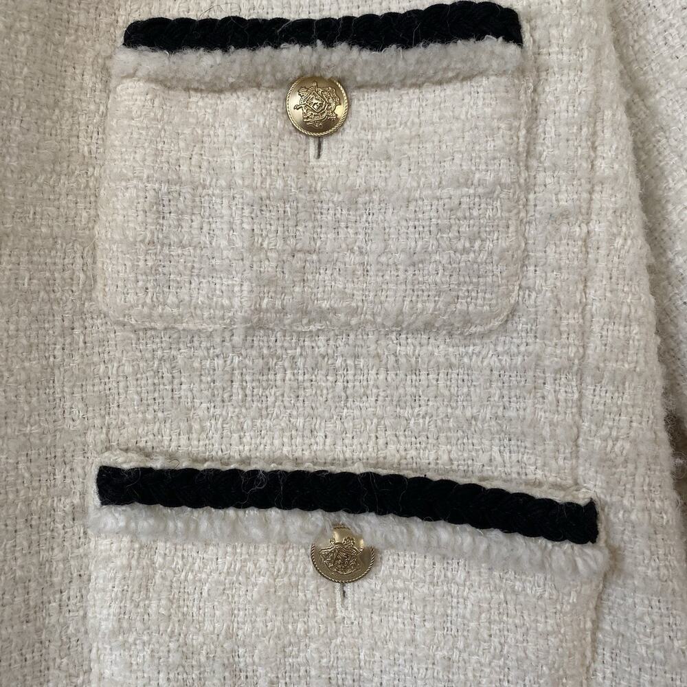 J.Crew Frances Lady Jacket in Ivory Tweed with Black Trim Gold Buttons SZ 22 - Picture 5 of 14